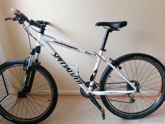 Horský bicykel SPECIALIZED - 16