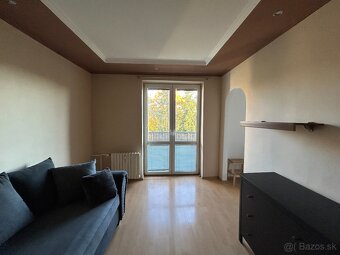 Na predaj 2-izbový byt s loggiou v Humennom sídlisko 2A - 16