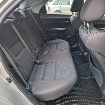 Honda Civic VIII 1.8 i-VTEC Ufo - 16