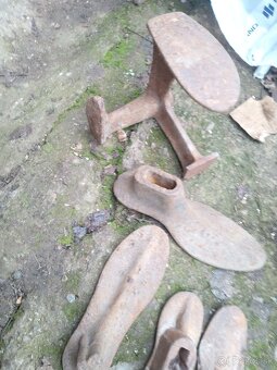 Olejničky.baterky.kopyto.nadoby - 16