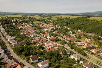 Exkluzívne na predaj rodinný dom s pozemkom 754m2 priamo v c - 16