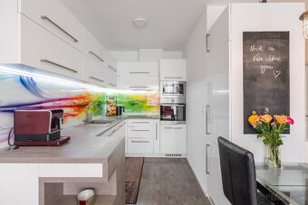 2-izbový byt s terasou a parkovacím miestom - Rovinka - 16