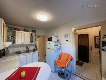 Rodinný dom s pozemkom 378 m2, Žilinská ul., Trenčianska Tep - 16