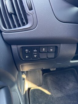 Kia Rio 1.1 CRDi LX - 16