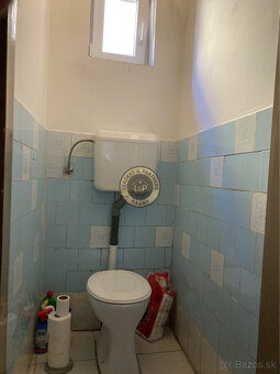 PREDAJ rodinný dom Bezenye - 16