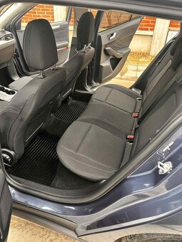 Focus Combi Titanium 2.0 TDCI - 16