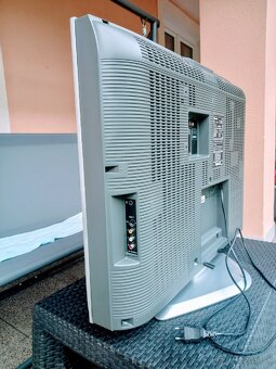 Televízor Panasonic - 16