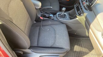 Hyundai i30 SW 2020 1.5DPi Family+ - 16