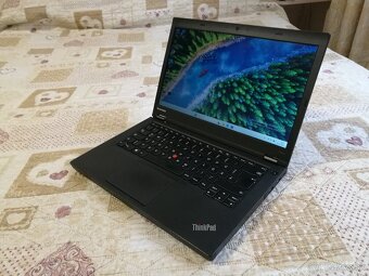 Lenovo. i5-4 gen. SSD 256 GB. RAM 16 GB. 14“ HD. - 16