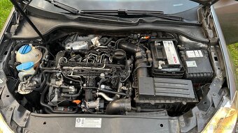 VW golf 1.6 TDi cr rozpredam - 16