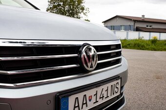 Volkswagen Passat Variant 1.6 TDI 88Kw - 16