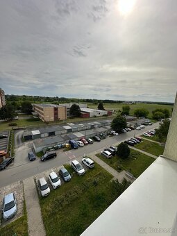 Na predaj 4 izbový byt - 16