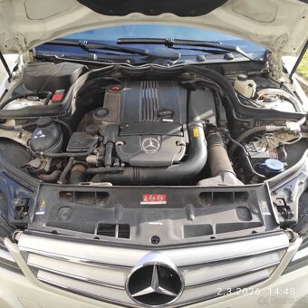 Mercedes Benz C 180 BlueEFFICIENCY - 16