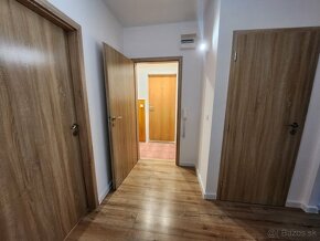 3 izb.byt po kompl.rekonštrukcii, 72 m2 + loggia, Trenčín - 16