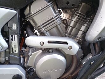 Honda Transalp 650 - 16