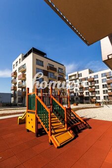PRENÁJOM moderný 3-izbový byt s garážou, Nitra - Centrum - 16