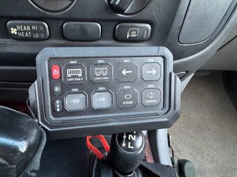 Predám Toyota Land Cruiser 100 4.2TD 150kw - 16