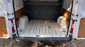 FORD TRANSIT 6 miestne - 16