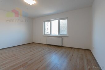 -ZNÍŽENÁ CENA- Na predaj 4-izbový rodinný dom 207 m², pozemo - 16