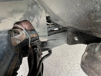Toyota 4Runner V6 3.0 Benzin = Dovoz IT, Bez korozie = - 16