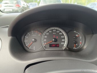 Suzuki Swift 1,3i 67 kW, r.v. 8/2007 5 dverí - 16
