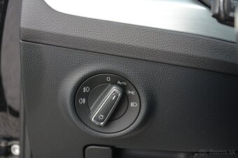 Škoda Superb Combi 2.00 TDI DSG STyle - 16