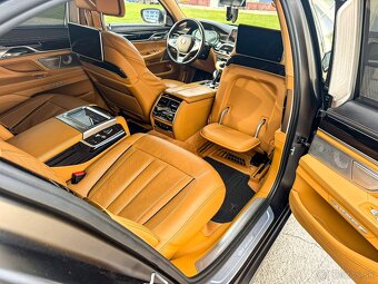 BMW Rad 7 750Li xDrive A/T - 16