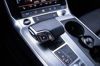 Audi A6 Avant QUATTRO S LINE - 16