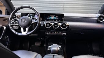 Mercedes-Benz CLA Shooting Brake 180 | Benzín | SK Auto - 16