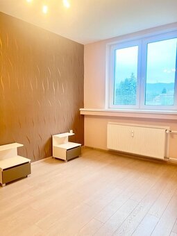 Na predaj luxusný a priestranný 4 izbový byt - Banská Bystri - 16