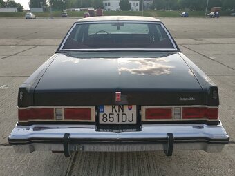 Oldsmobile - 16