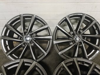 BORBET 5X112 R18 7,0J ET43 ALU DISKY - 16