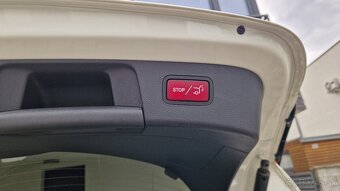 Mercedes-Benz GLA 180 AT Kupovaný na SK, Panorama - 16