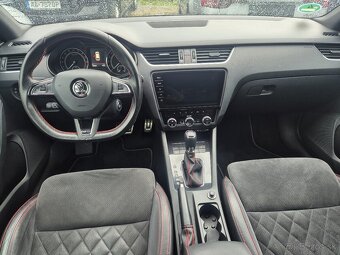 Škoda Octavia Combi RS FL 135 kW 4x4  7°automat - 16
