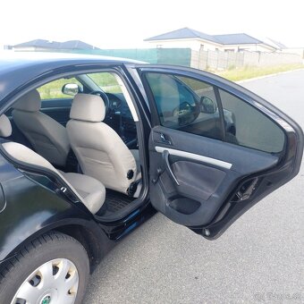 Škoda Octavia 2 1.9 TDI , 77kw, první registrace 03/2013 - 16