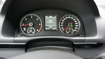 Volkswagen Touran 1,6TDi DSG Highline - 16