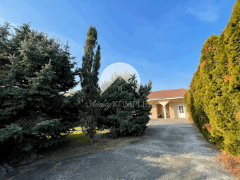 Reality KOMPLEX s.r.o. Vám ponúka apartmánový dom vo Veľkom - 16