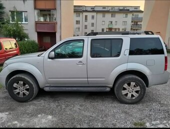 Nissan Pathfinder R51 128kW r.2006 - 16