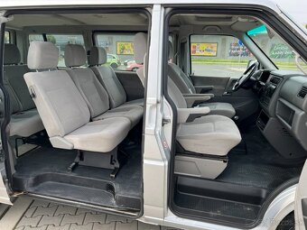 Volkswagen Caravelle 2.5 TDi 9 míst digi klima TZ - 16
