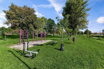 Moderný 2-izbový byt s balkónom a parkovacím miestom - 16