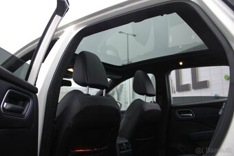 Nissan Qashqai 1.3 DIG-T 158k Mild Hybrid Tekna 4WD X-Tronic - 16