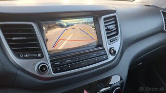 Hyundai Tucson 1.7 CRDi Family - 16