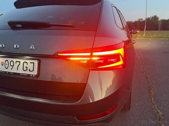 Skoda superb sportline - 16