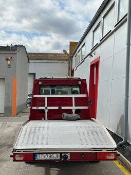 Odťahovka Volkswagen CRAFTER 2.0 TDi - 16