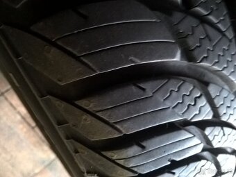 2+2 ks ZIMNÉ 205/55 R16 91H dezén cca 8 mm - rok 2021 - 2024 - 16