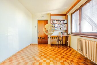Na PREDAJ 6i RD s pekným výhľadom a pozemkom 863m2 - 16