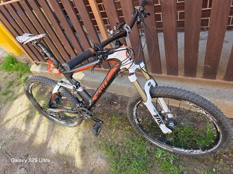 Scott génius 30  CARBON L veľkosť - 16