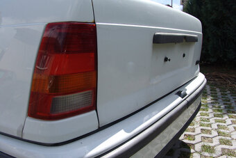 Opel Kadett 1.6 cabrio Bertone - 16
