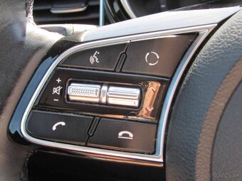 Kia XCeed 1.6 CRDi - AUTOMAT - splátka 289,-€ - DPH - 16