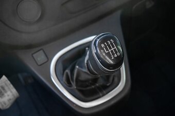 Renault Trafic 70kW (2020) - 16